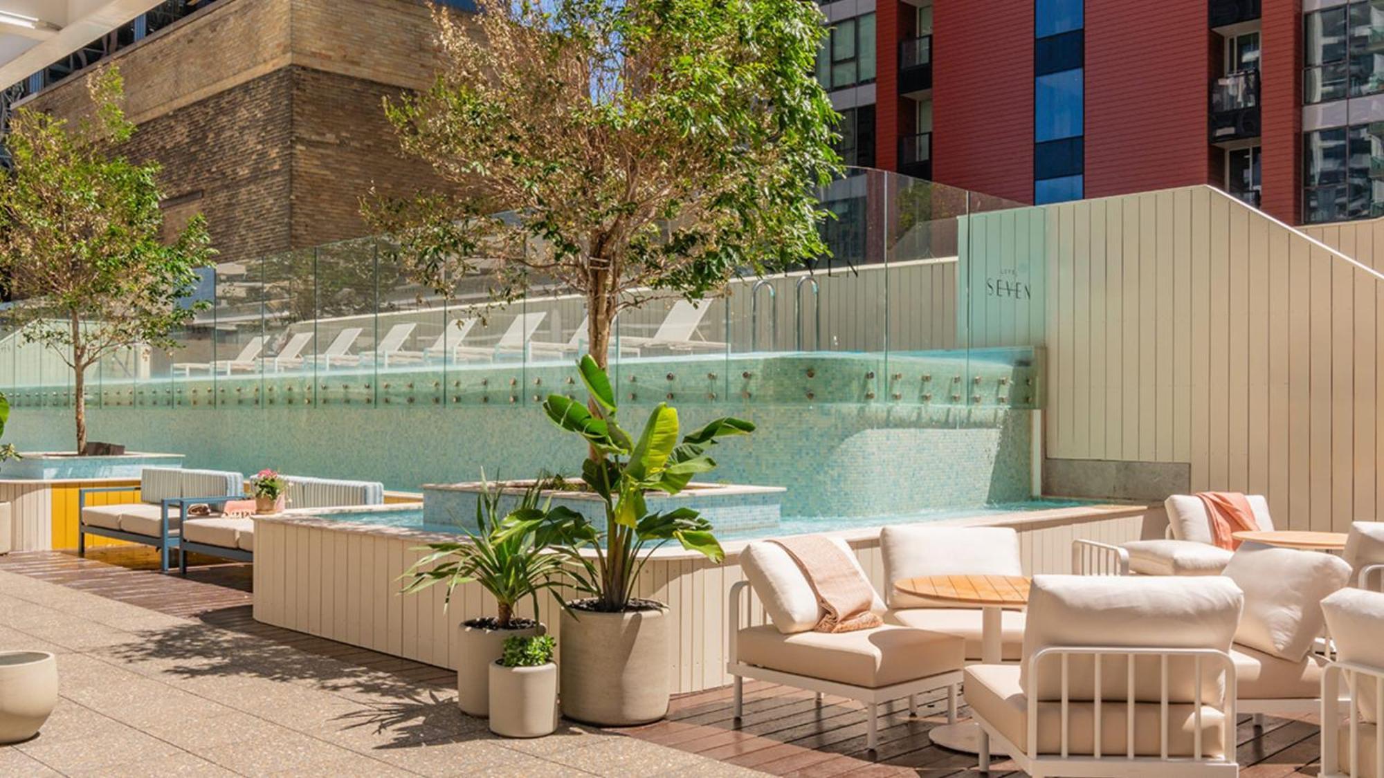Kimpton Margot Sydney By Ihg Hotel Kültér fotó The pool at the Hotel