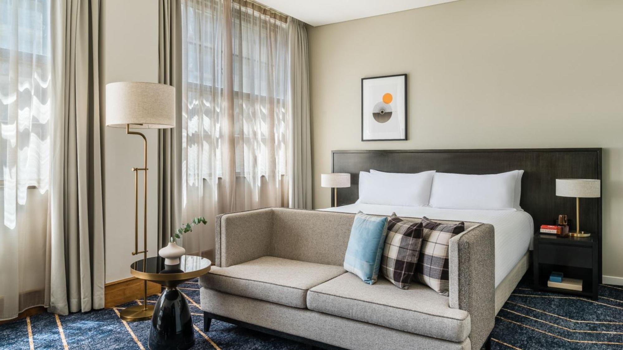 Kimpton Margot Sydney By Ihg Hotel Kültér fotó A bedroom at the hotel